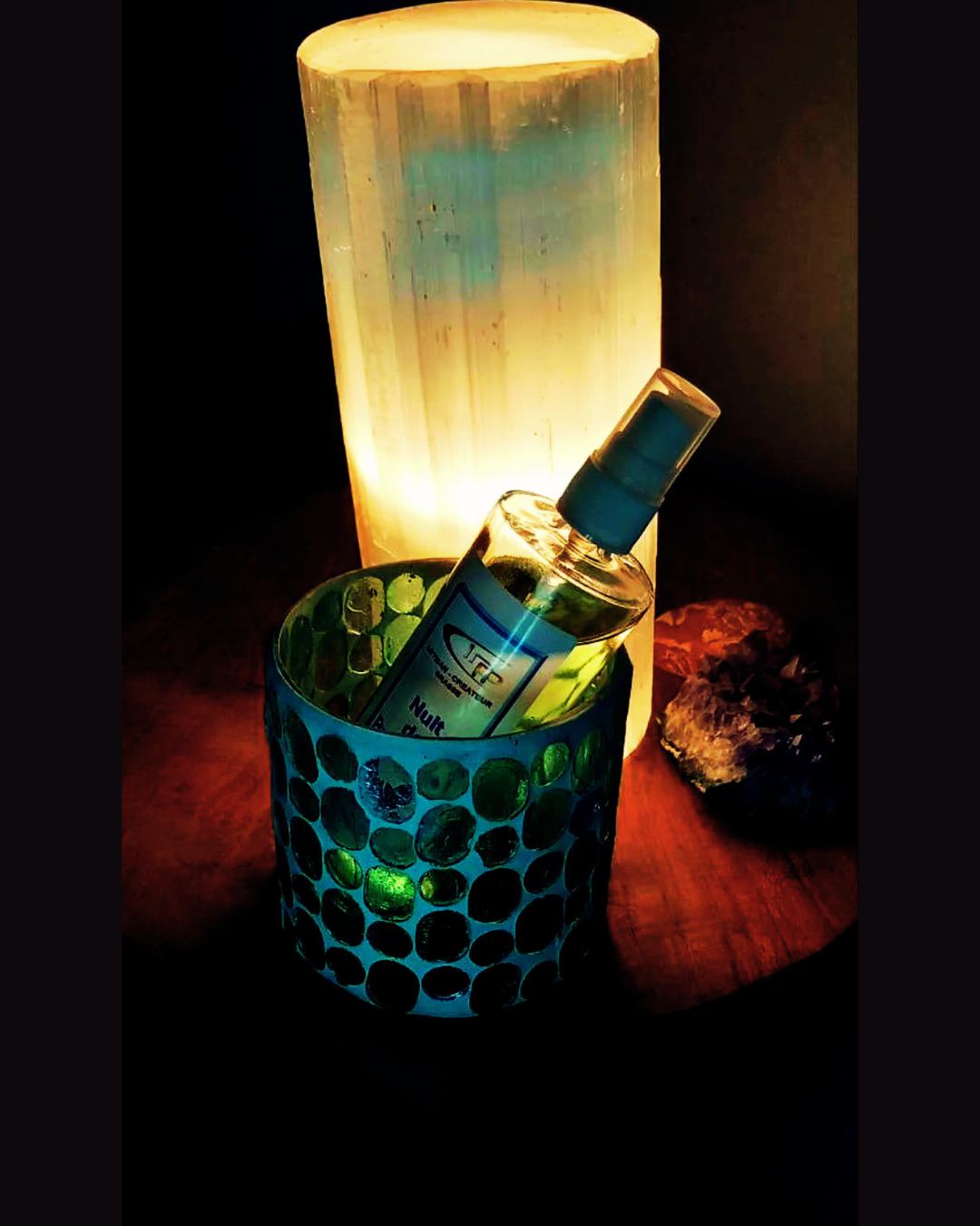 Brume d'Oreiller "Nuit de Provence" : Votre Rituel de Sommeil Relaxant (Création Artisanale de Grasse)