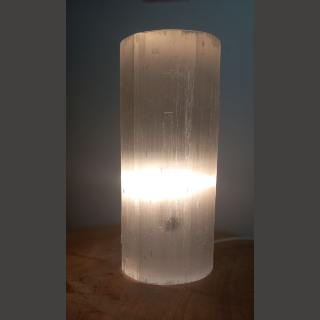 Lampe Sélénite Cylindre 20cm – Pierre Naturelle Purifiante pour Déco Ze