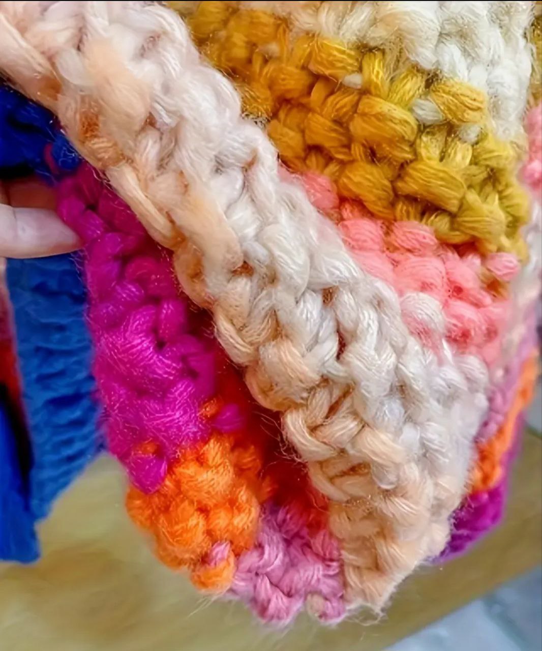 Cardigan Rayé Bohème – Maille Douce Femme