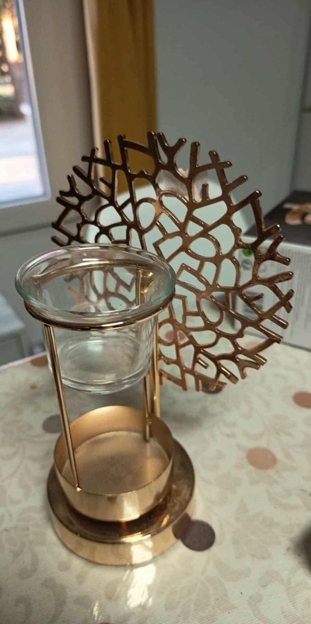 Brûleur de Parfum "Corail" – Design Organique & Sérénité