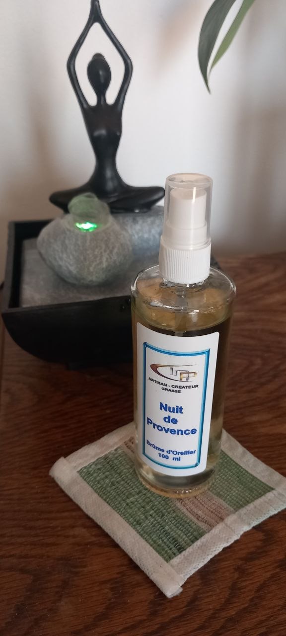 🌙 Brume d'Oreiller "Nuit de Provence" – Création Artisanale de Grasse