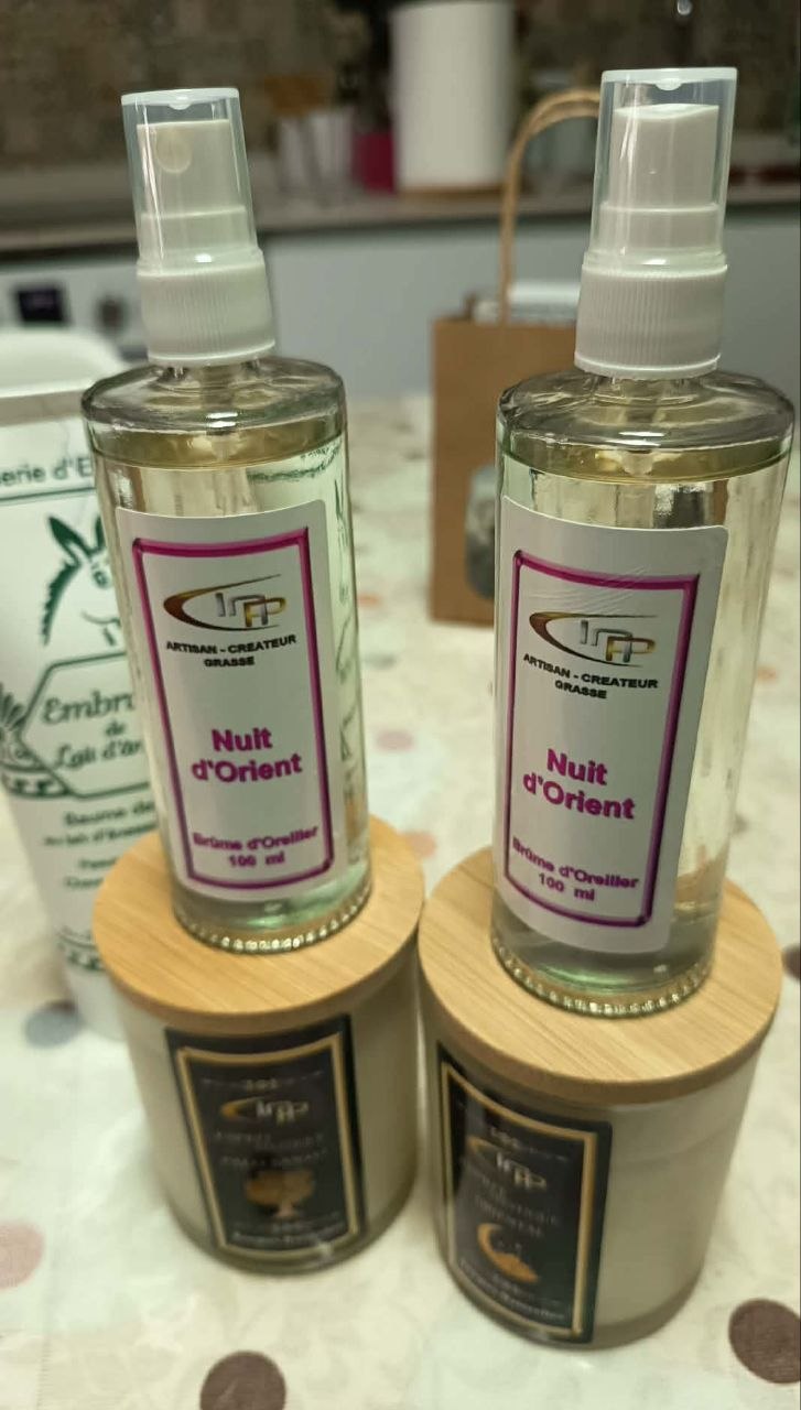 Brume d'Oreiller "Nuit de Provence" : Votre Rituel de Sommeil Relaxant (Création Artisanale de Grasse)